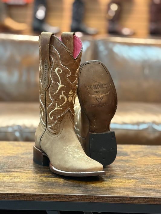 Quincy Rodeo Boot Tan
